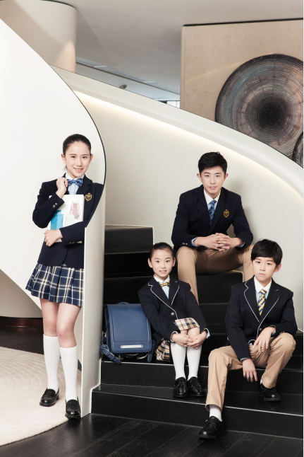 金鸟服饰打造校园特色引领校服潮流