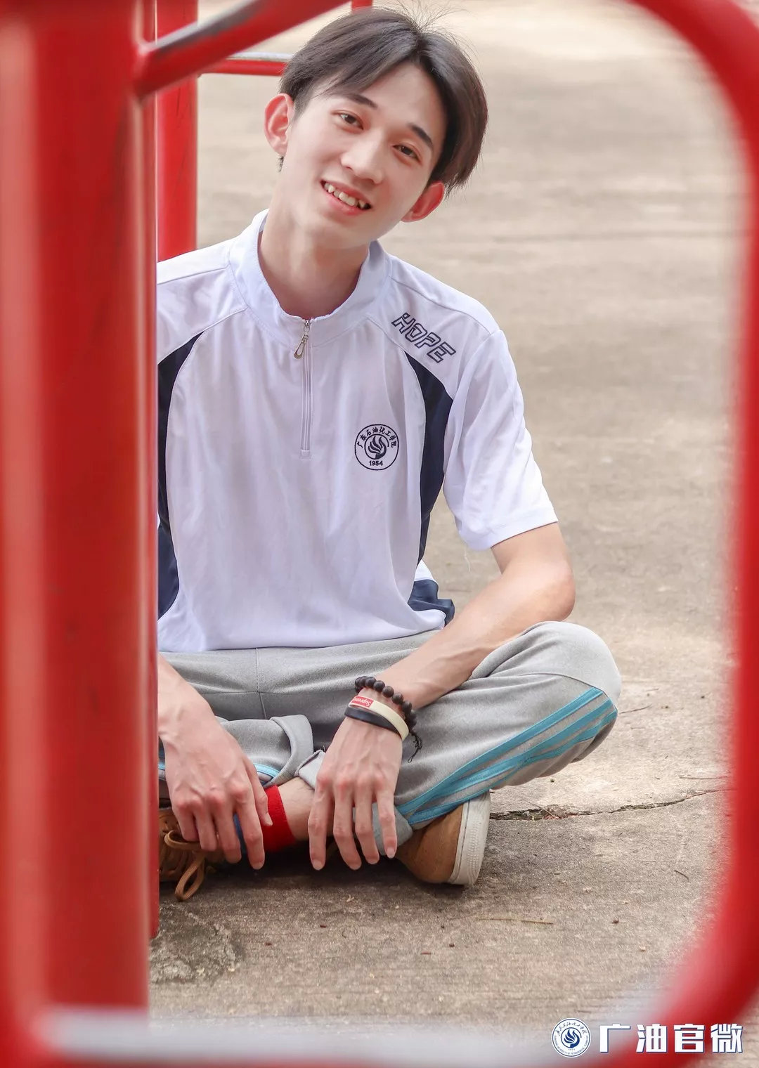 校园风采 | 从制服到运动,广州大学校服花样多,你get到了吗?