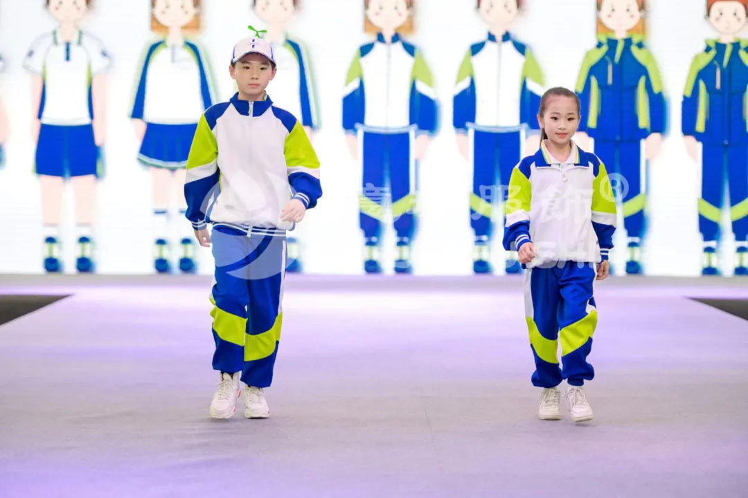 展商速递福建榕教意林服饰有限公司打造全新智能校服